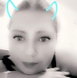 Meet your Posher, Diana